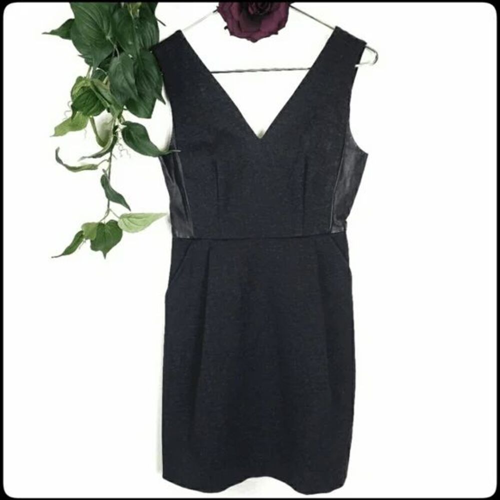 Madewell Leather Charcoal Gray Insert Pointe V Neck Leather Panel Dress Size: 0